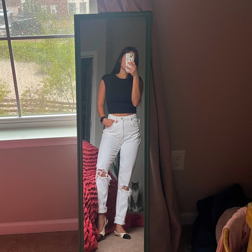 Abercrombie curve love the mom high rise jeans